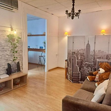 Habitacion Para Grupos Hasta 8 En Plena Rambla De Cataluna Барселона Экстерьер фото
