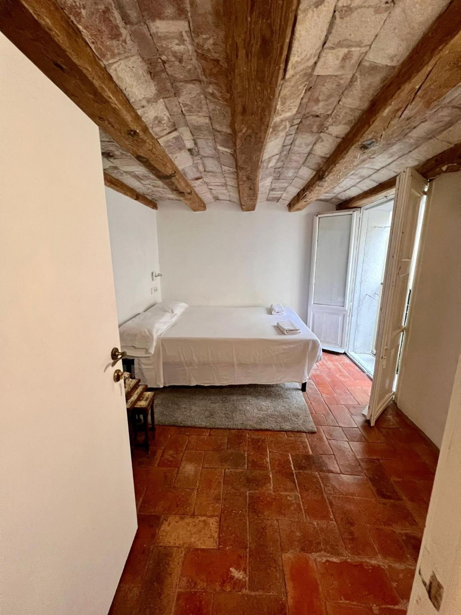 Habitacion Para Grupos Hasta 8 En Plena Rambla De Cataluna Барселона Экстерьер фото