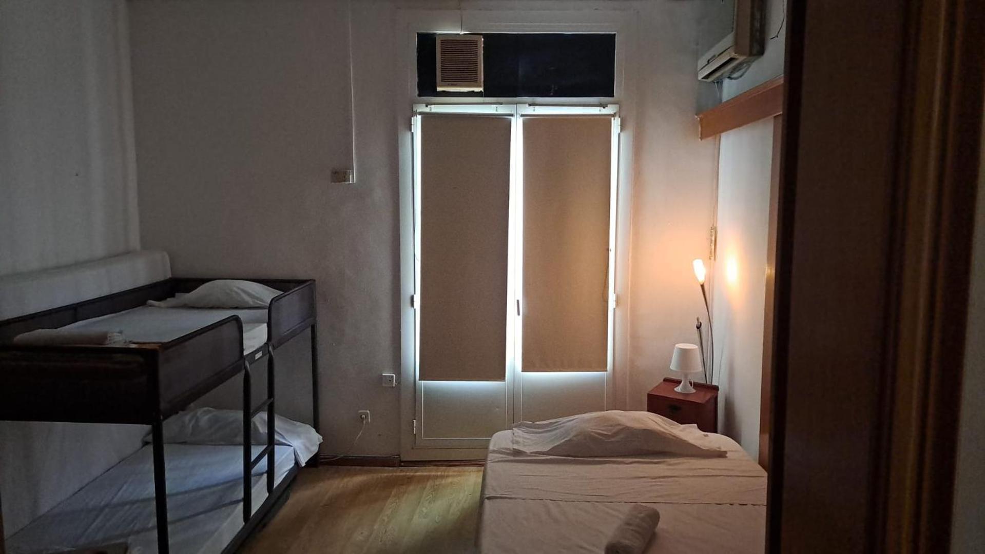 Habitacion Para Grupos Hasta 8 En Plena Rambla De Cataluna Барселона Экстерьер фото