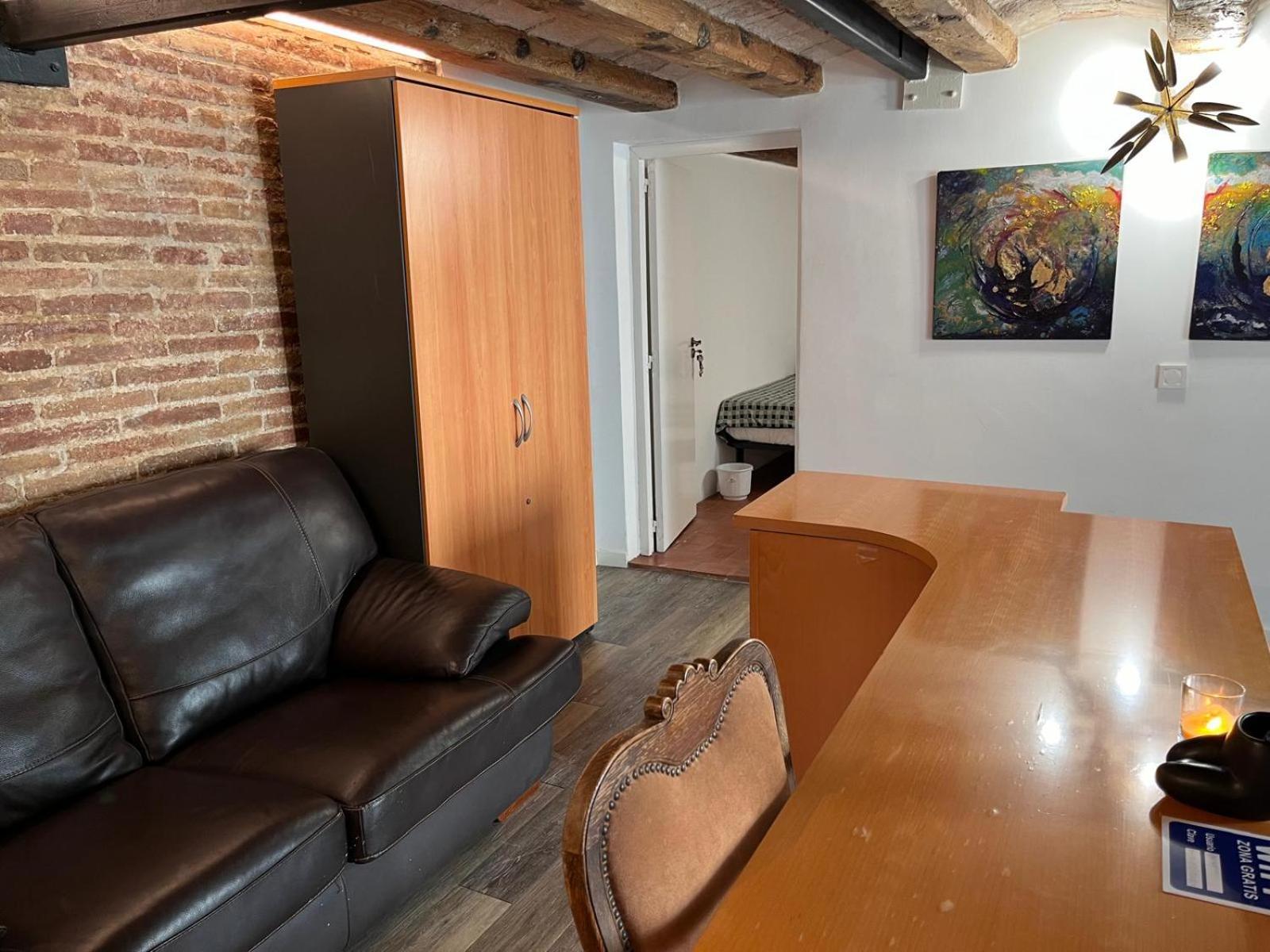 Habitacion Para Grupos Hasta 8 En Plena Rambla De Cataluna Барселона Экстерьер фото