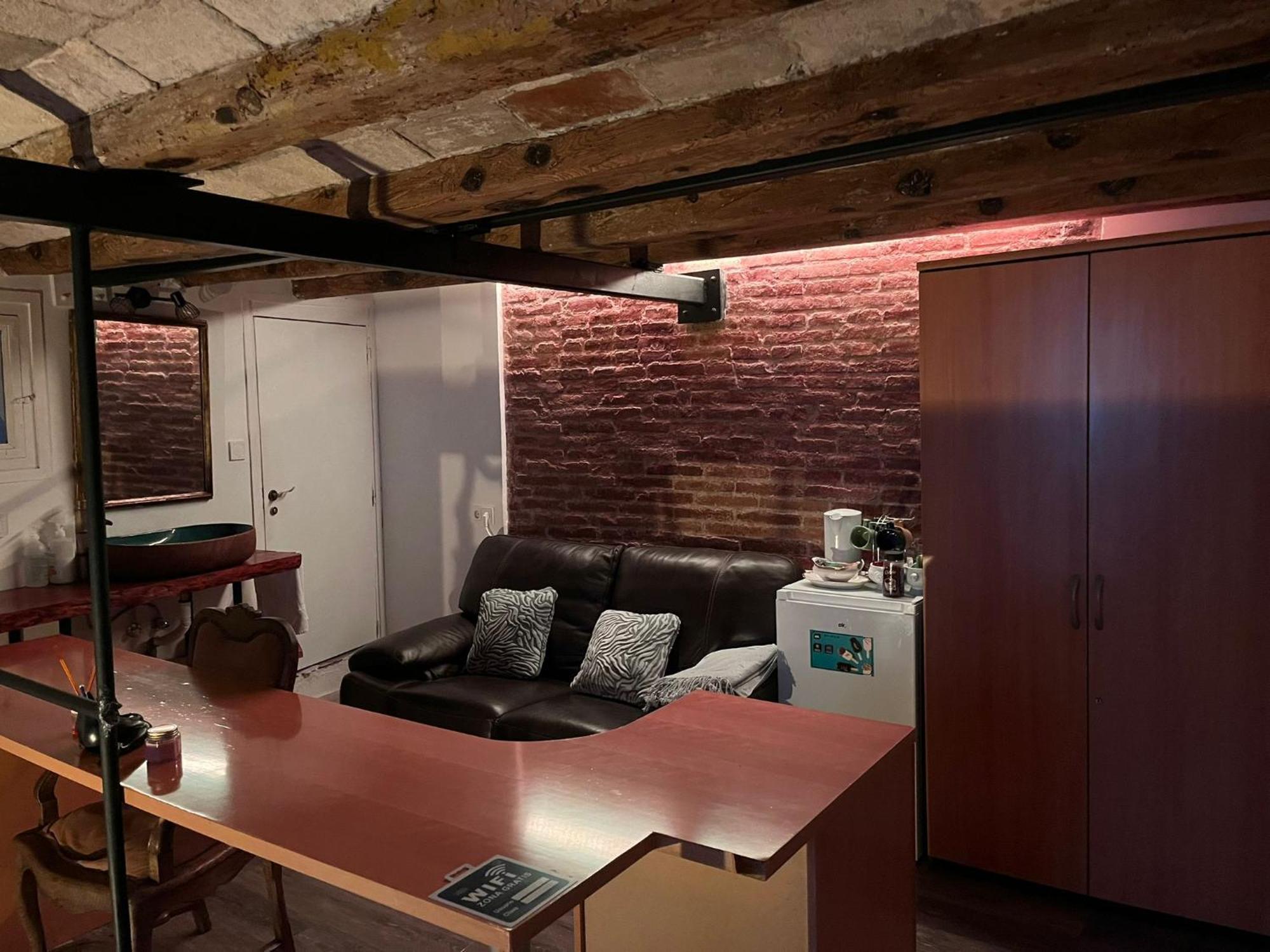 Habitacion Para Grupos Hasta 8 En Plena Rambla De Cataluna Барселона Экстерьер фото